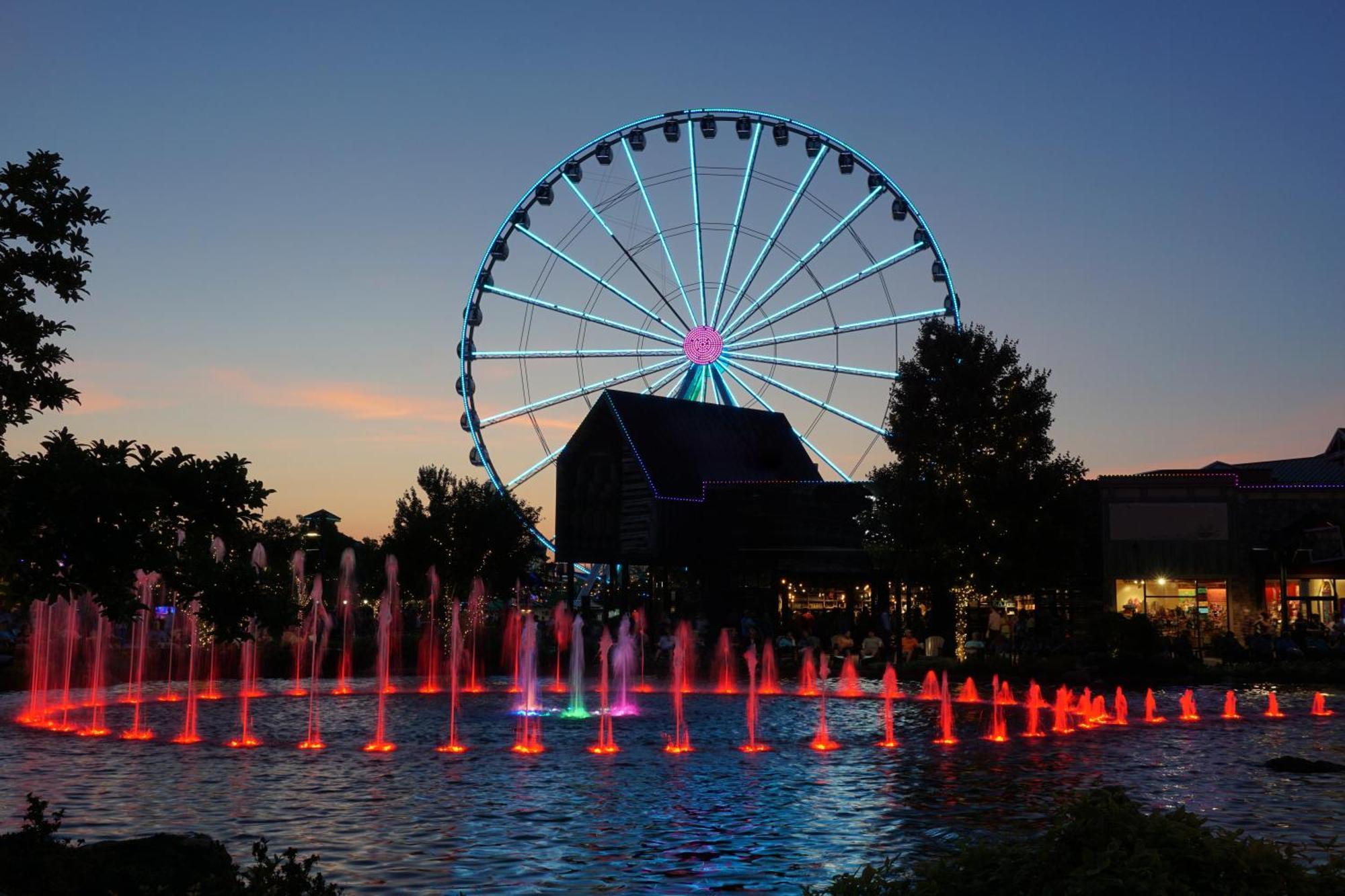Mountain Lake Lodge, Hot Tub, Theater Room, 1089 Free Tickets Each Paid Day, Dollywood And More Sevierville Exterior photo